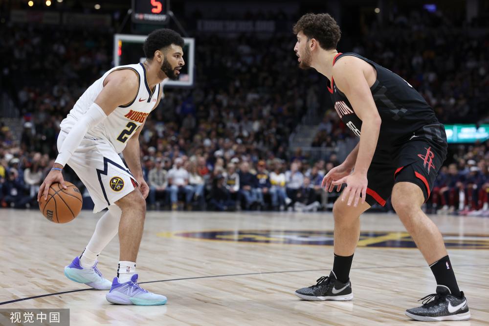 自从她在奥 自从她在奥