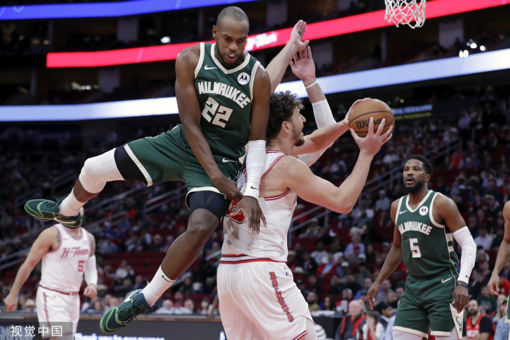 更得益于其 更得益于其